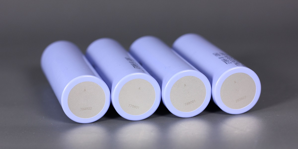 Samsung INR21700-40T минусовой контакт